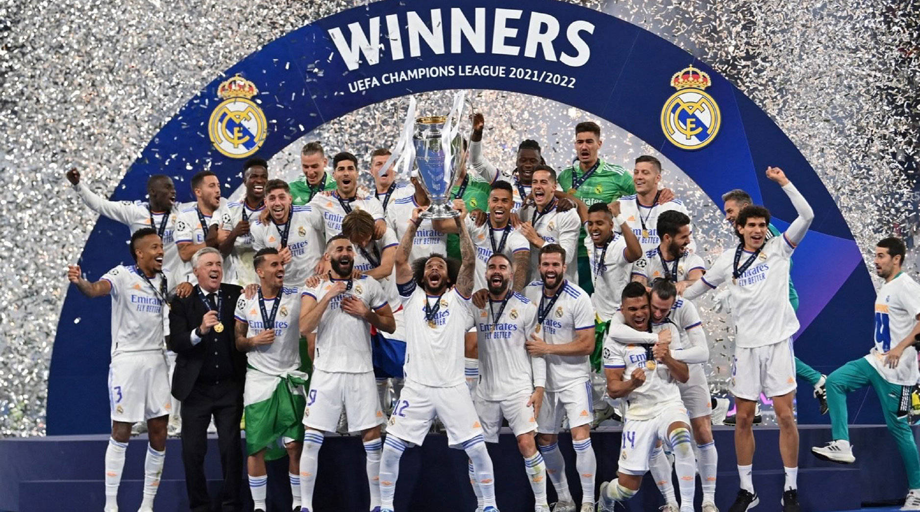 巴甲金靴 巴甲金靴