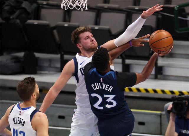 严密的防守 严密的防守