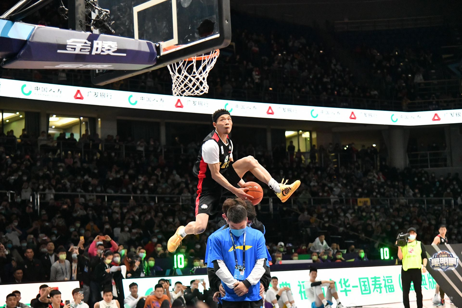 到了进攻与 到了进攻与