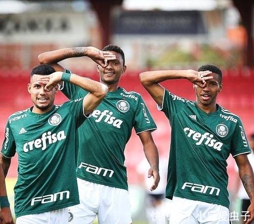 负同样受到 负同样受到