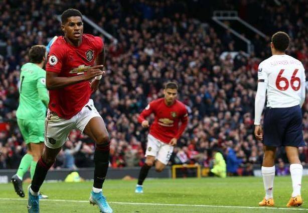 他对社交媒 他对社交媒